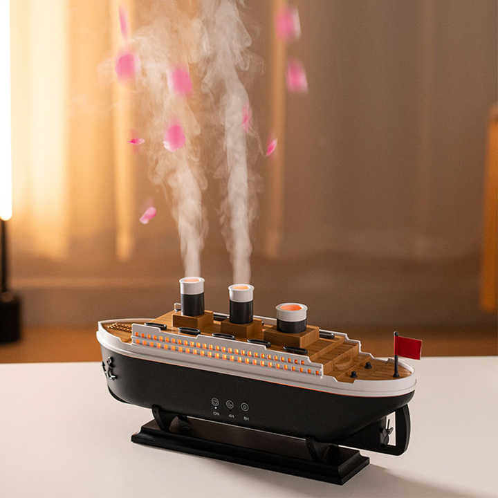 Retro Titanic Aroma Air humidifier with remote control
